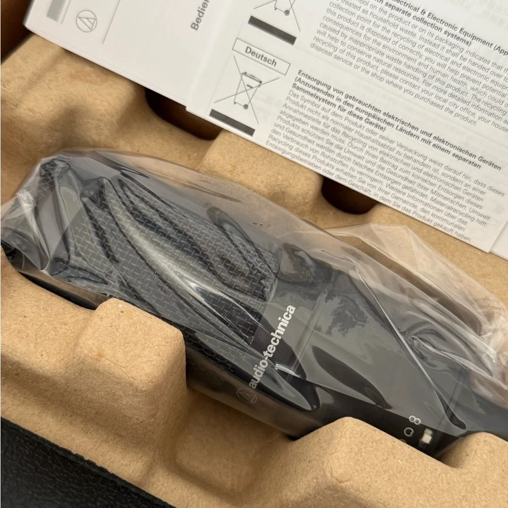 Audio-Technica AT2050 Large-Diaphragm Multipattern Condenser Microphone NEW - Picture 3 of 3